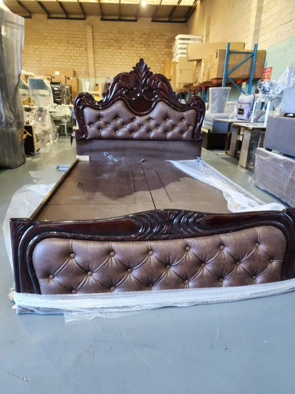 Brown Box Bed #B25